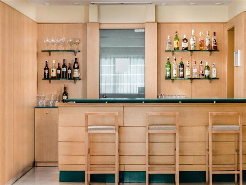Hotel Monte Rozas ลัสโรซัส เด มาดริด ภายนอก รูปภาพ