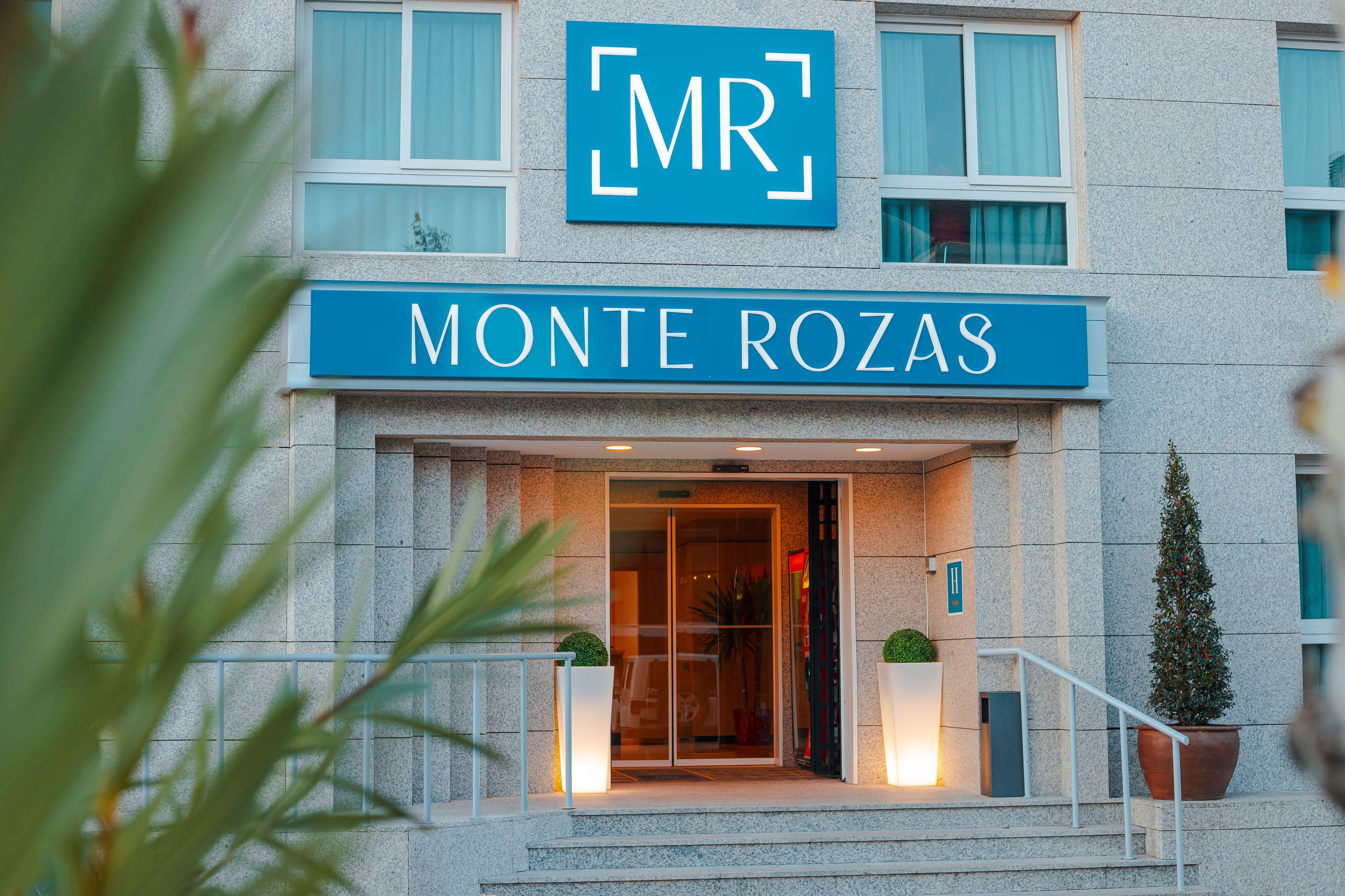 Hotel Monte Rozas ลัสโรซัส เด มาดริด ภายนอก รูปภาพ